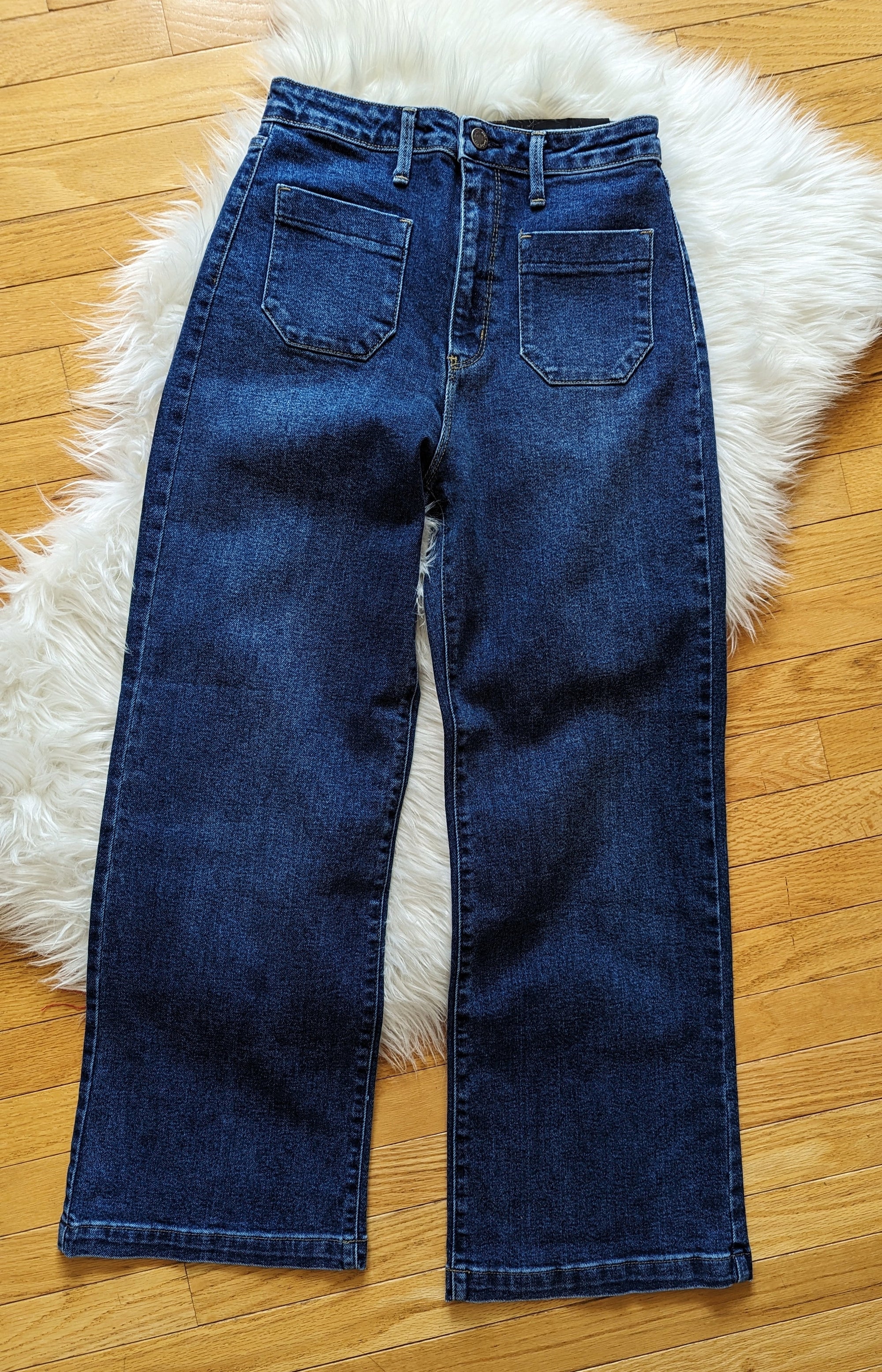 Wide Leg Patch Pocket Jeans in Dark Denim