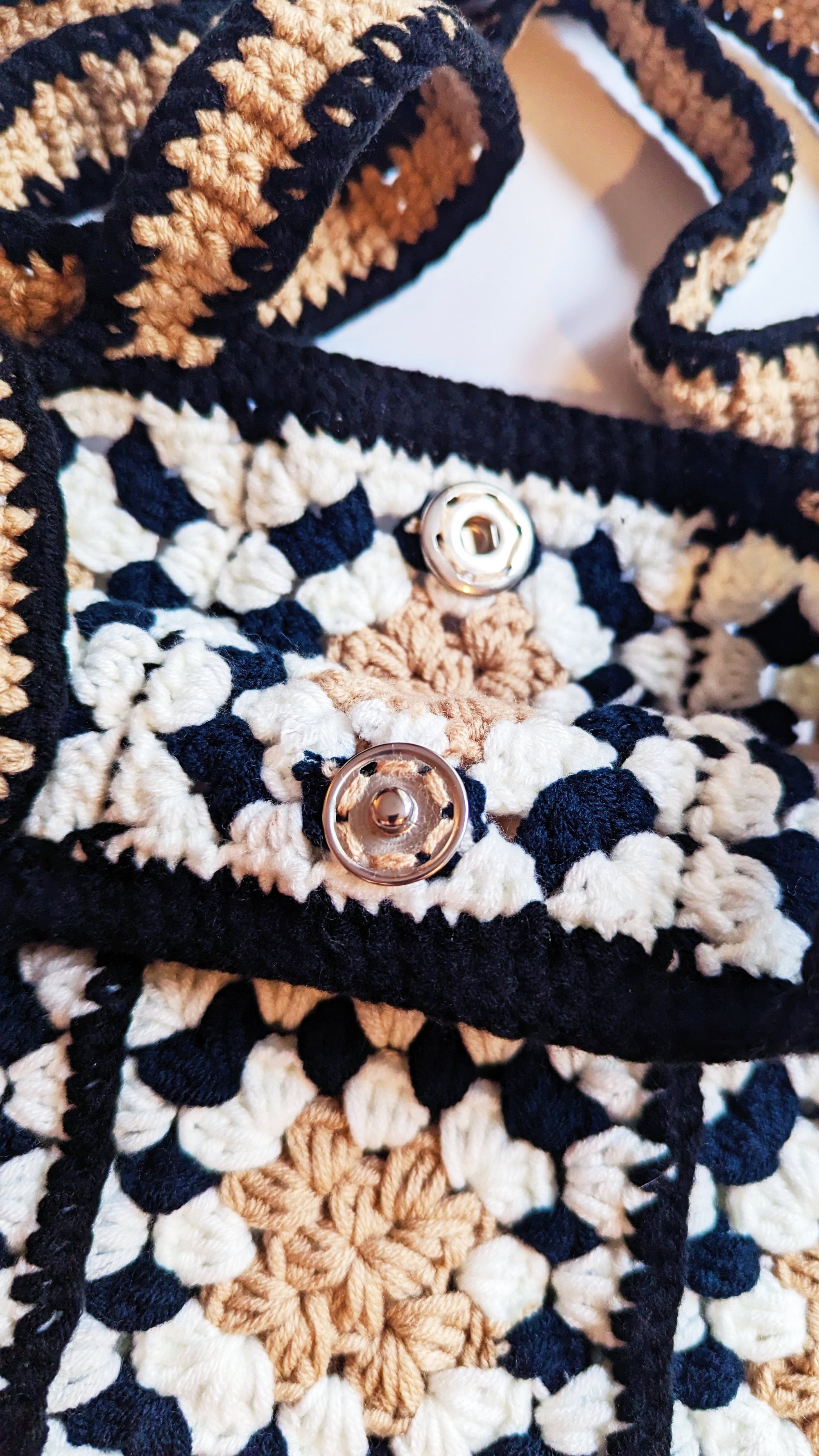 Neutral Tone Granny Square Crochet Bag